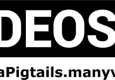 メキシコ人シーメールがミニスカートとツインテールで詳細なアナルアクション