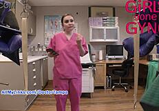 Sfw - za kamerou s Lennou Lux v sexy procedurálních rukavicích