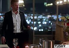 มิลฟ์สวย Syren เพลิดเพลินกับเซสชั่นแอนแนลและนิ้วหนัก