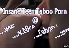 Развален заварен син чука големия задник на Лизи Суийтс в стаята на заварения баща