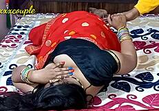 Hot Bhabhi i romantisk scene med sjokkerende smertefull anal støt