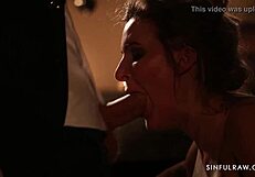 สาวบลอนด์ MILF นมเล็กโดนน้ำเงี่ยนมจากควยใหญ่ พร้อมเลียหีและนม