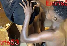 Golpeé a mi hermanastra hasta que exploté dentro de su coño apretado.