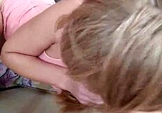 Kinky selfie - riskant shoppen met kont en kutje spel in paskamer