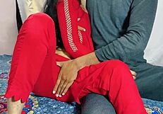 Huh! Devar huijaa bhabhin villiin yöhön isolla kyrvällä!