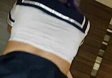 Este chino taladra mi vagina duro hasta acabar dentro, acción interracial mexicana