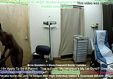 클로브 리나 아렘 충격! 이웃 의사 첫 자궁 검사 숨겨진 카메라