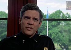 Politieacademie 1984 ongecensureerde pijpscene: grappige parodie actie!