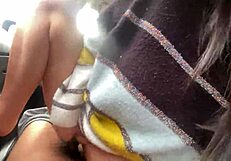 ¿Alguna vez probaste sexo salvaje con una latina en un carro público? ¡Siente la adrenalina!