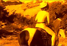 Vintage yasak amcık dışarıda doggystyle sikiliyor