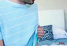 बुरी सौतेली बहनें मेलिसा मूर को हार्ड डोमिनेट करती हैं