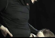 Inocente Lily Glee curvada para foda anal bruta