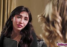 Тайни в леглото с Джейн Уайлд и Шанел Камринс утеха