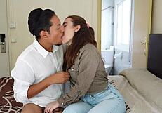 Geltrudes on ujo mutta himoitsee kovaa kyrpää juuri nyt, auta häntä