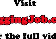 Amateur meid 18+ geeft handjob na workout