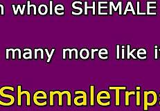 Transexual tetona follada sin condón por una polla monstruosa