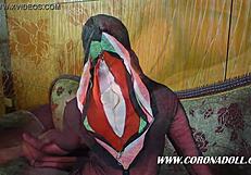 Monikerroksiset zentai-kerrokset julkisessa ulkoilmassa