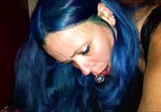 Fremde spritzen mir ins Gesicht und rein, während mein Mann zusieht