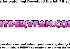 קרוליינה סוויטס, טיילר סטיל מציץ בסתר?