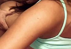 Мадам Шахд навежда се в офиса