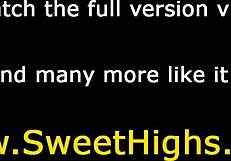 Fan! Tjej coed sprutad hårt i uniform!