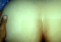 操老婆多毛逼自制性爱