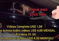 Esposa muestra su culo jugoso en público para que extraños lo tomen