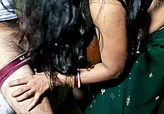 शादी में भतीजा अपनी मौसी को झुकाकर वाइल्ड राइड देता है। रूसी फैमिली सीक्रेट हिंदी ऑडियो के साथ।