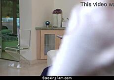 Ellie Eilish, Tiffany Fox, dan Calvin Hardy: Keinginan convertible?