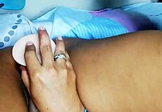 Aasialainen teini 18+ hyppää tunnilta hardcore-pornoon, suihkuttaa monster-kurilla! Mikä villi valinta!