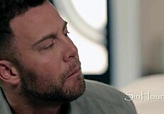 टिनी 18+ देमी हॉक्स सेथ गैंबल्स के रफ चेक को कैसे हैंडल करती है?