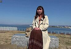 도쿄에서 온 야한 여자들이 거친 입으로 완전 풀어주는 무수정 영상