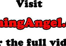 Obilna milfka skoči na kurac kar v kuhinji.