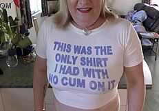 Ehi, Hai Visto Questa Milf Troia della NZ? Viene Scopata Forte e Pisciata Addosso Come una Sporca.