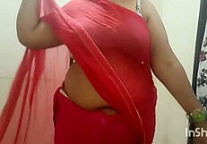 Indian babe shows off on camera