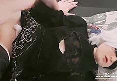 เย็ดตุ๊กตาเซ็กส์ 2B สวยงามด้วยความดิบๆ