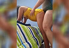 Saya Tak Boleh Berhenti Menonton Wanita Muda Hamil Ini Kongkek Tanpa Kondom Dengan Orang Asing