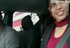 Karen Oliver用狂野口交感谢搭车