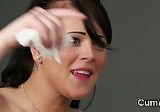 Undok idol arcára kap ondót, kiszívja az utolsó cseppet!