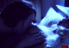 يا، المراهقة دي وافقت على ثلاثية مجنونة مع رجل ودمية!