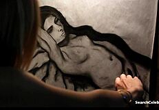 Aleah Nalewick si spoglia tutta in scena nuda pubblica audace