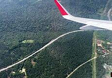 โอ๊ย เราโดนจับได้ขณะดูดควยเสี่ยงๆ บนเครื่องบิน!