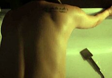 En usko että kuuma äitipuoleni otti kukonikin tiukkaan pilluunsa vahingossa, puhdasta kuumuutta!