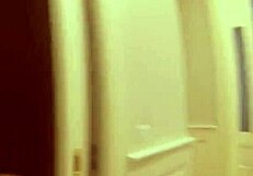 Hunt4k Cuck Kijkt Toe Hoe Rijke Jager Zijn Luxe Geschoren Vriendin Neukt