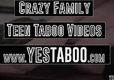 ראיתי את הכוסית החמודה שלי מקבלת שתי זרעות כפולות מאבא חורג וחברו