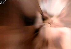 Freya Dee geme mentre bbc le scopa il culo in profondità