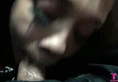 Ух, подобрал Willow Ryder, эту эбони-твинку 18+ с сочной жопой, на заправке!