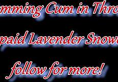 ब्लैक लिपस्टिक डीपथ्रोट चैलेंज, गोथ व्होर इसे ऑन रखती है