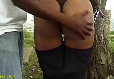 Уча урок по бдсм с африкански заварен брат/сестра.