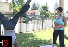 ¡Folla el coño de esa chica alta sexy!